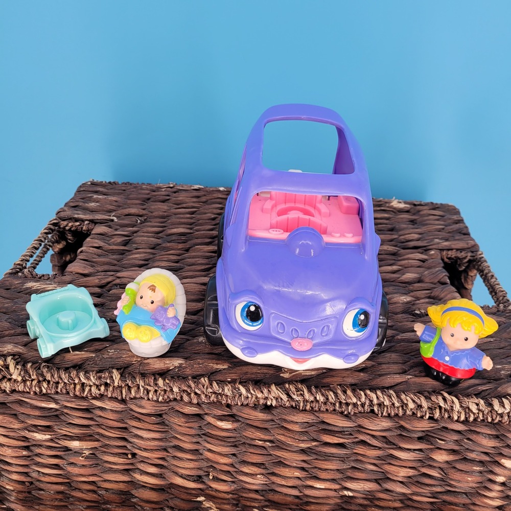 Vintage Fisher Price Little People SUV Vehicle Kids Toy Mom Baby stoller Set kid